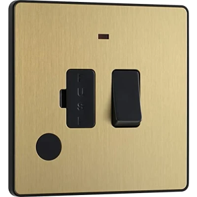 Immagine di Estensore Wi Fi BG Electrical Evolve, a doppio interruttore con porta di ricarica USB, 13 A, ottone satinato