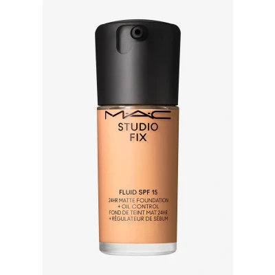 Immagine di MAC Studio FIX Fluid SPF15 Fondotinta, Taglia: 30 ml, Nw22