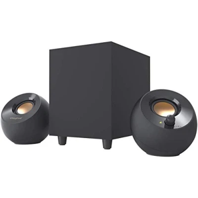 Immagine di Altoparlanti desktop Creative Pebble Plus 2.1 alimentati tramite USB con subwoofer down firing e driver far field, potenza totale fino a 8 W RMS per PC portatili (Nero)
