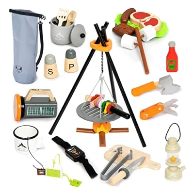 Immagine di UMU® Set Gioco da Campeggio in Legno per Bambini con Falò, Lanterna, Coltello, Ascia e molto altro, Giocattolo d&#039;Avventura Giochi di Ruolo, 45 Pezzi Bambine 3, 4, 5 Anni