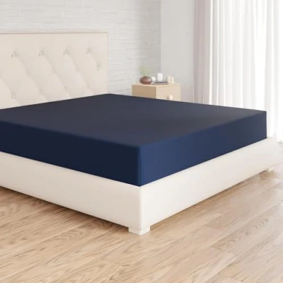 Immagine di Amazon Basics Lenzuolo con angoli in microfibra, 180 x 200 30 cm, Blu Scuro