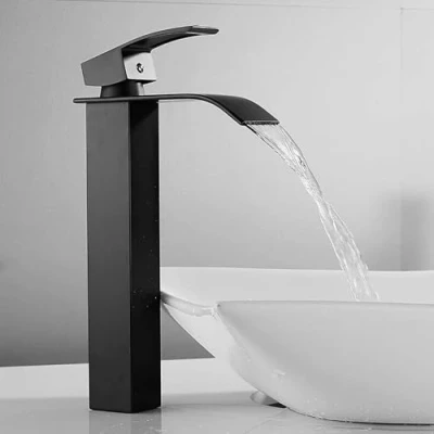 Immagine di CECIPA Rubinetto Lavabo Alto Nero, Miscelatore Bagno Cascata Nero con Altezza Uscita 185mm Acqua Calda e Fredda Regolabile