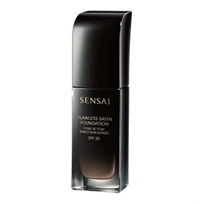 Immagine di Sensai Flawless Satin Foundation Spf20 205 Mocha Beig 30 Ml