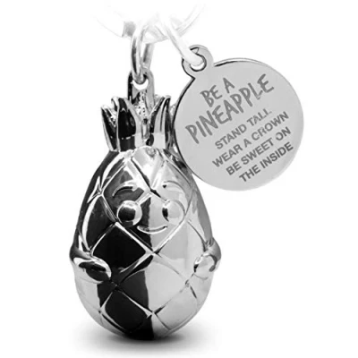 Immagine di FABACH Portachiavi ananas Piny con incisione Grazioso motivazione, amicizia e amore portafortuna in metallo per donne Be a pineapple, argento, taglia unica,