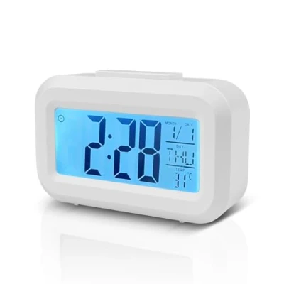 Immagine di Baxcdyswe Sveglia Da Comodino, Orologio a Batteria, Veglia LCD Digitale Senza Ticchettio con Display Data, Temperatura, Funzione Snooze per Camera Letto, Scrivania, Viaggi (Bianco)