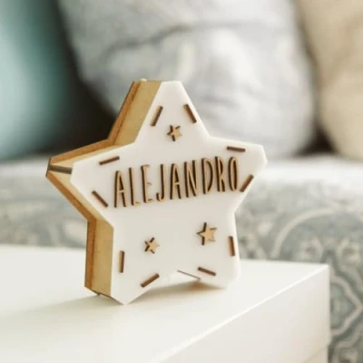 Immagine di WONDEE Piccola Lampada Personalizzata Con Nome Luce Notturna Bambini, Regalo Neonato Maschio e Femmina, Battesimo Bimbo Bimba, idee Regali Personalizzati Bambino Bambina 0 1 2 3 4 5 anni