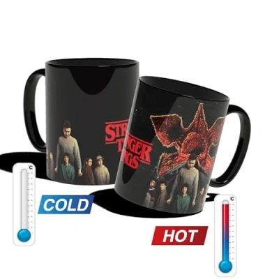 Immagine di Konix Stranger Things Tazza termoreattiva 320 ml Motivo Team vs Demogorgon Nero