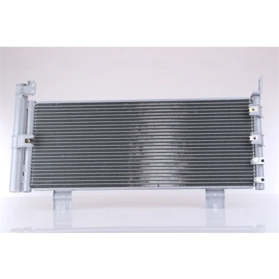 Immagine di NISSENS 940450 Condensatore con essiccatore Alluminio 685 R 134a