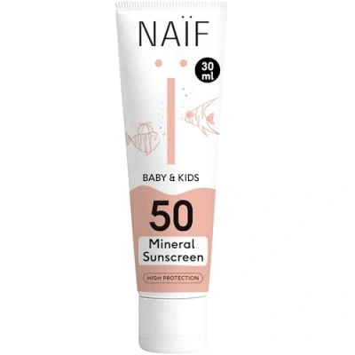 Immagine di Naïf Crema solare a base minerale per neonati e bambini SPF 50 Senza octocrylene Protezione UVA UVB Resistente all&#039;acqua Dermatologicamente testato microplastica 30 ML