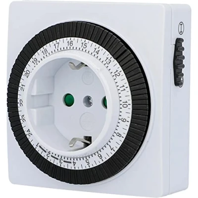 Immagine di UNITEC Timer giornaliero meccanico per interni IP20 attraente forma quadrata analogica bianca 15 minuti di distanza regolabile