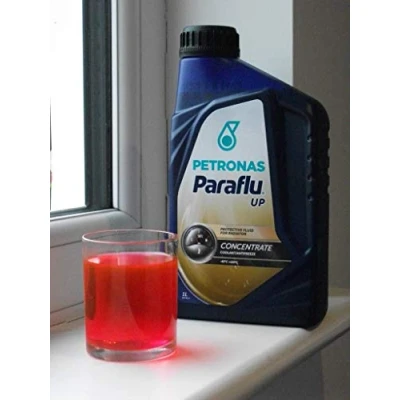 Immagine di PETRONAS Paraflu UP 76059E18EU Antigelo Rosso 1