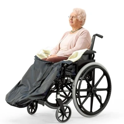 Immagine di Bramble Coperta per Sedia a Rotelle Foderata in Pile Protegge dal Freddo, Vento e anche Pioggia 97 cm x 39
