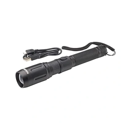 Immagine di WeGeek MAURER Torcia Led Ricaricabile 3 Funzioni Con Zoom, 500 Lumen. Funzione Powerbank (2.000 mAh) [Classe di efficienza energetica A]. Dimensioni: 33x33x182mm. Blister. Batteria litio 2000mAh