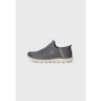 Immagine di Skechers Summits High Range Slip in Vivavoce, Scarpe da Ginnastica Uomo, Carbone, 42 EU Larga