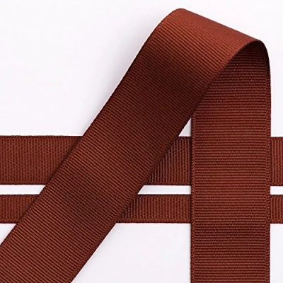 Immagine di Italian Options Nastro in grosgrain, rotolo da 38 mm x 10 m, marrone
