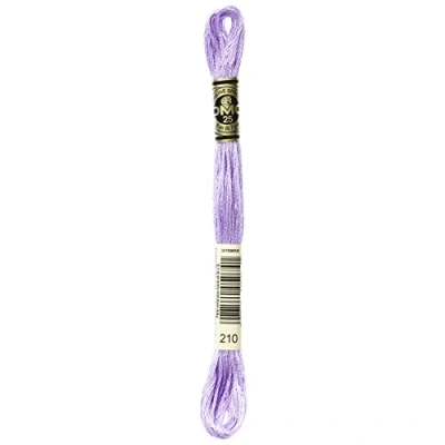 Immagine di DMC Mouliné Spécial 117MC, 100% cotone Si adatta a tutte le tecniche di ricamo e tutti i supporti, ideale per il punto croce Matassine da 8 m 6 capi, disponibile in 500 colori