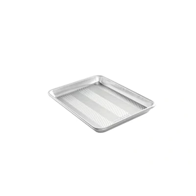 Immagine di Nordic Ware Baking sheet Prism 33 x 24 cm quarter