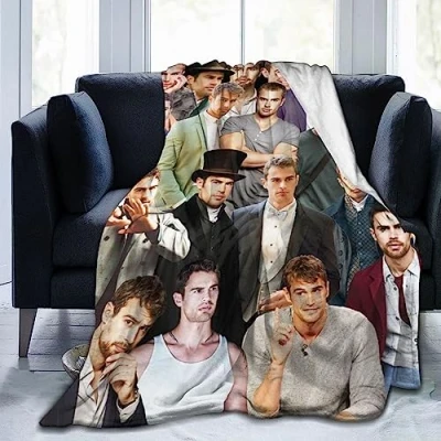 Immagine di Moonforever coperta Theo James, morbida e confortevole in pile di lana, per divano, ufficio, auto, campeggio, yoga, viaggi, decorazione la casa, da spiaggia peluche, idea
