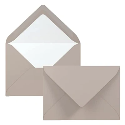 Immagine di 50 buste per lettere, formato DIN B6, 12,5 x 17,6 cm, carta vergata, fodera in velina di alta qualità, Natale e occasioni festive, colore grigio talpa