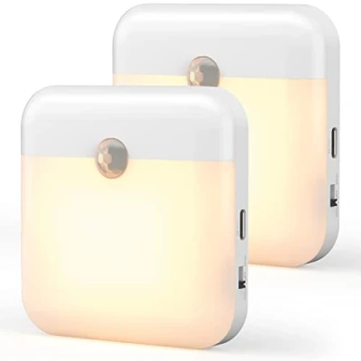 Immagine di OUSFOT Luce Notturna LED, 2 PCS Sensore di Movimento per Interni, Automatica con Attacco Magnetico, Bambini Cameretta, Cucina, Corridoio, Scala, Soggiorno