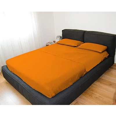 Immagine di GEMITEX Completo letto Matrimoniale, Colore ARANCIO, con Trattamento NO STIRO, effetto Raso, in 100% Microfibra di poliestere. Composto da 2 lenzuola e federe TINTA UNITA. Made Italy