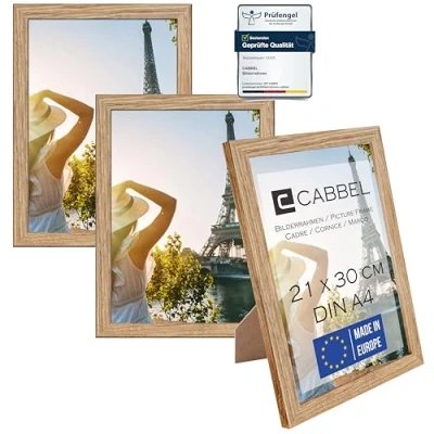Immagine di CABBEL Confezione da Tre (3 Pezzi) cornici DIN A4 21x30 in Legno MDF Color Rovere con Vetro Plexi infrangibile