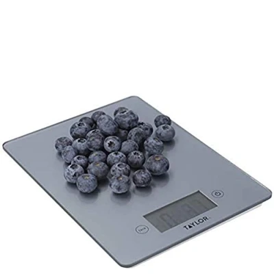 Immagine di Taylor Pro Bilancia da Cucina Digitale con Design Ultrasottile, Compatta, Standard Professionale, Funzione Tara ad Alta Precisione, Vetro Color Grigio Peltro, Portata Massima 5 kg