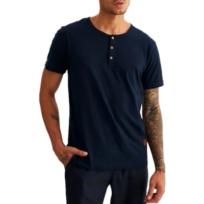 Immagine di Leif Nelson, LN8280, maglietta estiva a maniche corte da uomo, girocollo, slim fit, in cotone, colore: bianco, nero Blu scuro XXL
