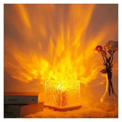 Immagine di Peppy lampada Aurora Boreale Galaxy Atmosfera rilassante con 16 colori Effetto cubirelax e design versatile per da tavolo.