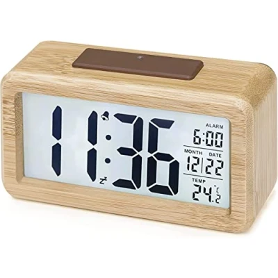 Immagine di aboveClock Sveglia Digitale, da Comodino Digitale Orologio con Temperatura, Data, Alimentata a Batteria Luminosità Regolabile, Funzione Posticipa 【3xAAA Batterie Richieste】(bambù)
