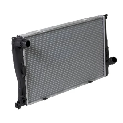 Immagine di NRF 53709 Radiatore motore Alluminio 650 318 16 Alette di raffreddamento saldate