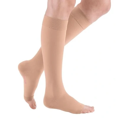 Immagine di mediven plus CCL1 AD, calze a compressione, normali, senza punta del piede, I, caramello