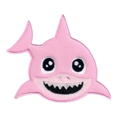 Immagine di PatchMommy Toppa Termoadesiva Squalo Patch Ricamate per Ferro da Stiro o Cucire (Rosa) Toppe Adesive Vestiti, Applicazioni Tessuti Bambini