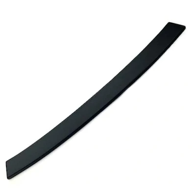 Immagine di Lialto Protezione paraurti nero adatto per VW Bus / Transporter tipo: T5 (7H/7E) 2003 2015 modello con due porte posteriori, versione lunga del prodotto