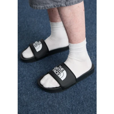 Immagine di The North Face Ciabatte uomo Base Camp Slide Iii Black/white 44.5