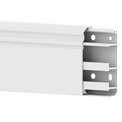 Immagine di Cablecoach Berliner Profil 20x80 In PVC, con canalina per cavi integrata, colore: bianco, altezza: 80 mm (4 pezzi lunghezza 1,5 m)