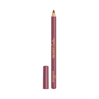 Immagine di Bourjois Velvet Contour Matita labbra, 33 Rose Water,Texture mat cremosa, Applicazione precisa, con Burro di Karité e Olio Vinaccioli, Lunga tenuta fino a 8 ore, Zero sbavature, 1,14 g