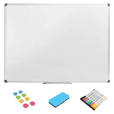 Immagine di Danieli Lavagna magnetica da parete cm 120x90 Bianca con 4 pennarelli cancellabili, 10 calamite, 1 cancellino magnetico. Vaschetta porta accessori e Kit di fissaggio incluso. (120x90x1,5)