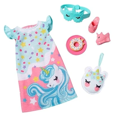 Immagine di Barbie: My First Barbie Clothes, set di moda per bambole prescolari da 34,3 cm, completo con pigiama, pantofole e accessori andare a dormire