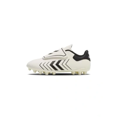 Immagine di Hummel Hattrick Scarpe da calcetto con tacchetti per bambini, Taglia: 28, Marshmallow Pu