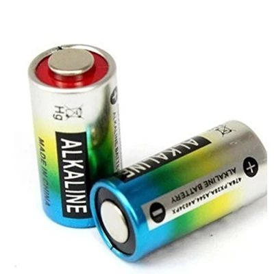 Immagine di Set di 5 batterie 4LR44 per comandi, collari addestramento, ecc. Equivalente a 4G13, L1325, A544, 476A