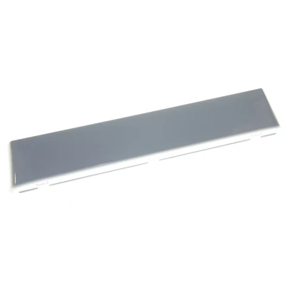 Immagine di Whirlpool Indesit 481010919667 telaio di base C00508698 copertura zoccolo bianco