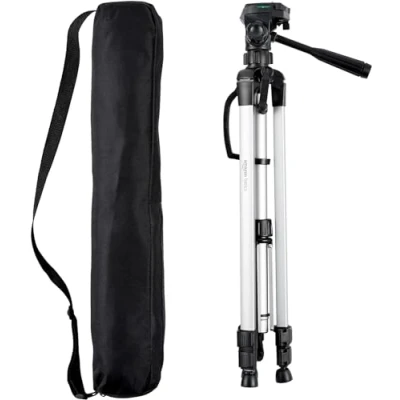 Immagine di Amazon Basics Treppiede binoculare da 152 cm, per telecamera, leggero, con DSLR e custodia, Nero