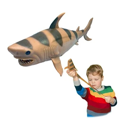 Immagine di Rep Pals Squalo Tigre, Giocattolo Elastico di Deluxebase. Animaletti Gomma Super Elastici Che sembrano Veri, Perfetti per i Bambini