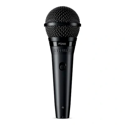 Immagine di Shure PGA58 microfono dinamico portatile per voce con modello di raccolta cardioide, interruttore on/off discreto, adattatore stand e tastiera cerniera (PGA58 XLR E)