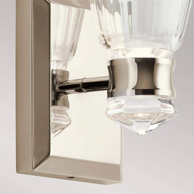 Immagine di Quintiesse Applique a LED Kayva, IP44, 1 luce, nichel lucido