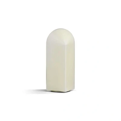 Immagine di HAY Parade Lampada da tavolo LED a conchiglia bianca altezza 32 cm