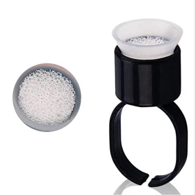 Immagine di 50 Pezzi Tazza di Inchiostro Anello con Spugna, Pigmenti Tazze Supporto, Tatuaggio Sopracciglia Microblading Supporto per Dito Squillare Colla Ciglia Nero