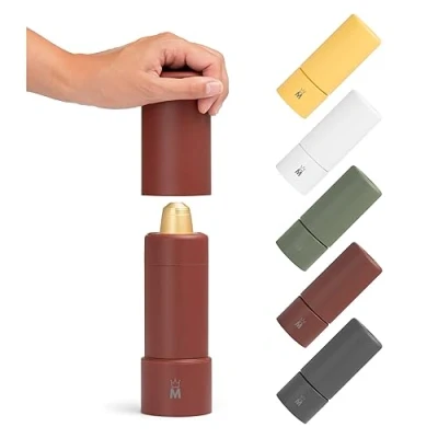 Immagine di Madama Recicloo Strumento per Riciclare le Capsule di Caffè in Alluminio Compatibili con Nespresso. Svuota e Ricicla Caffè. 100% Made Italy