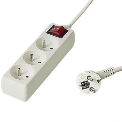 Immagine di PremiumCord PP3K 05 prolunghe e multiple 5 m 3 presa(e) AC Bianco